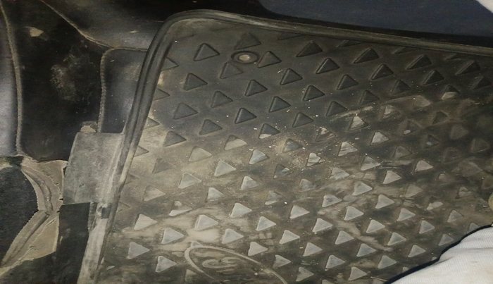 2014 Ford Fiesta AMBIENTE PETROL, Petrol, Manual, 80,423 km, interior