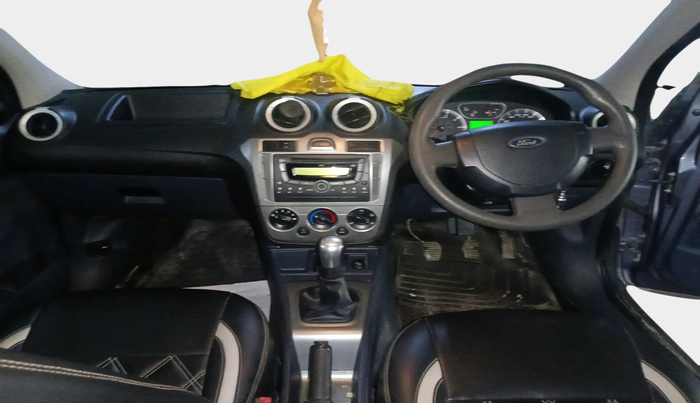 2014 Ford Fiesta AMBIENTE PETROL, Petrol, Manual, 80,423 km, interior