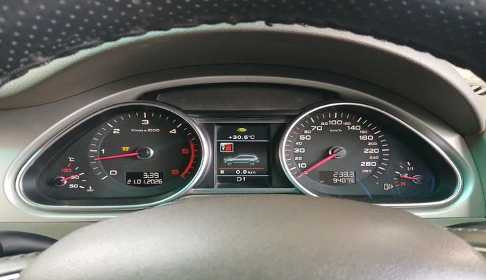 2011 Audi Q7 3.0 TDI QUATTRO, Diesel, Automatic, 94,075 km, interior