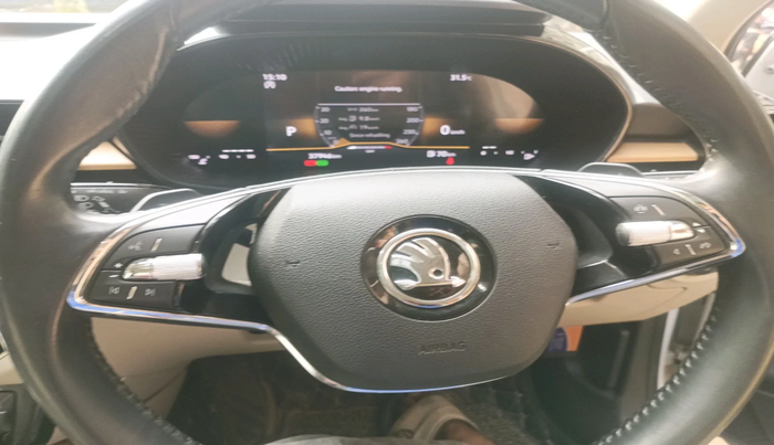 2023 Skoda SLAVIA STYLE 1.0L TSI AT, Petrol, Automatic, 37,946 km, interior