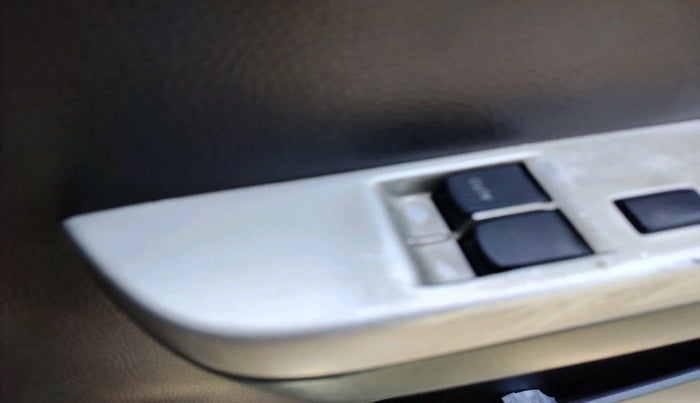 2016 Maruti Wagon R 1.0 LXI CNG, CNG, Manual, 66,565 km, interior