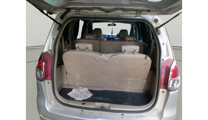 2012 Maruti Ertiga VDI, Diesel, Manual, 1,36,904 km, exterior