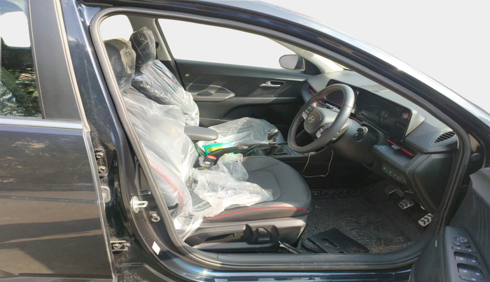 2023 Hyundai Verna SX (O) 1.5 TURBO PETROL MT, Petrol, Manual, 2,324 km, interior