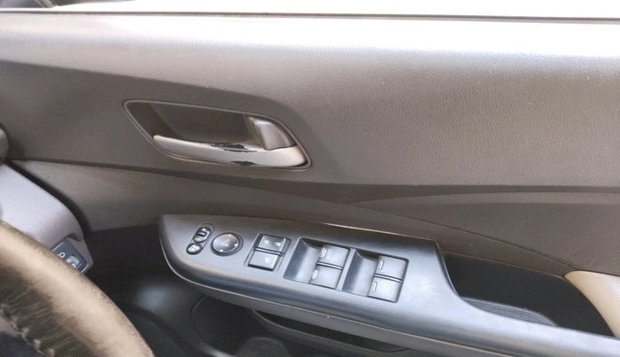 2014 Honda CRV 2.0L 2WD MT, Petrol, Manual, 94,458 km, interior