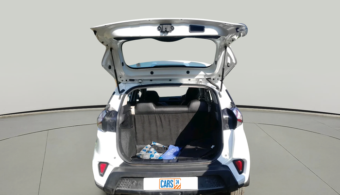 2023 Tata NEXON XM PETROL, Petrol, Manual, 32,409 km, exterior