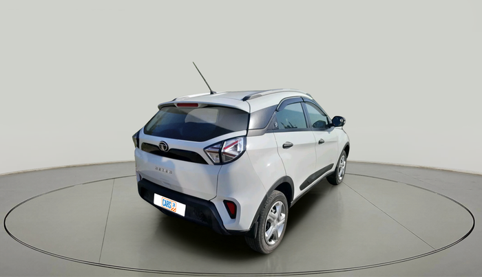 2023 Tata NEXON XM PETROL, Petrol, Manual, 32,409 km, exterior