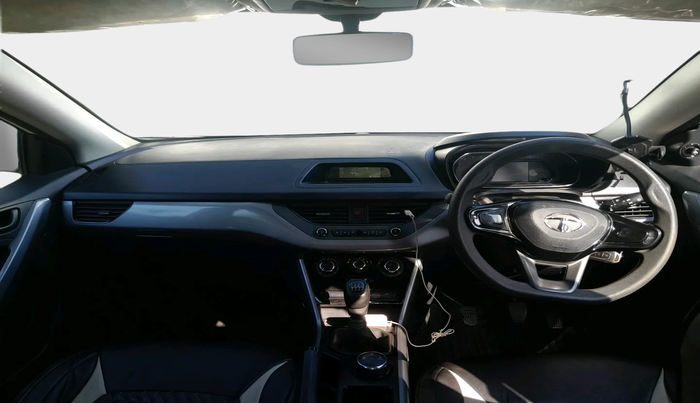 2023 Tata NEXON XM PETROL, Petrol, Manual, 32,409 km, interior