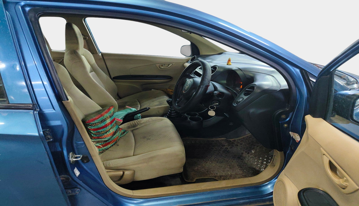 2014 Honda Amaze 1.5L I-DTEC EX, Diesel, Manual, 1,22,541 km, interior