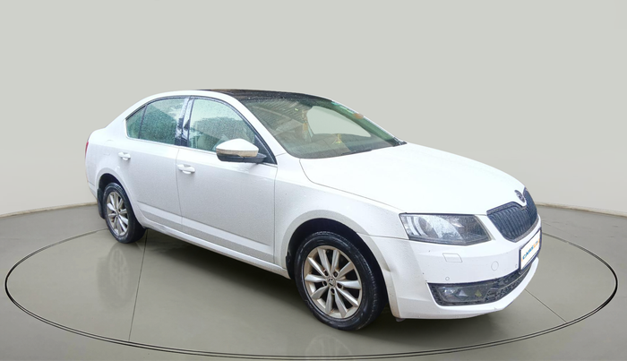 2016 Skoda Octavia 2.0 TDI CR STYLE PLUS AT, Diesel, Automatic, 65,296 km, exterior