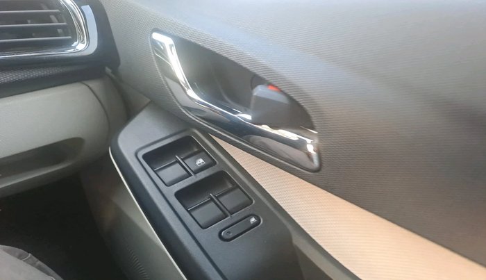 2022 Tata TIGOR XZ PLUS CNG, Petrol, Manual, 17,388 km, interior