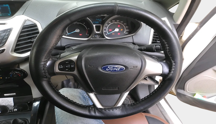 2014 Ford Ecosport TITANIUM 1.5L DIESEL, Diesel, Manual, 2,67,588 km, interior