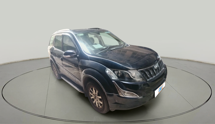 2016 Mahindra XUV500 W10 AT, Diesel, Automatic, 1,05,120 km, exterior
