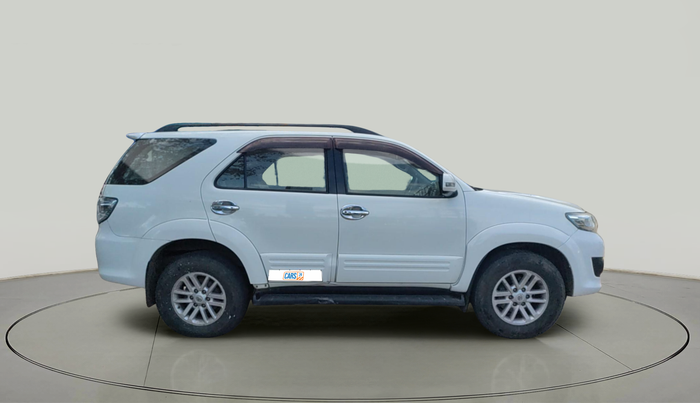 2012 Toyota Fortuner 3.0 4X4 MT, Diesel, Manual, 1,24,538 km, exterior