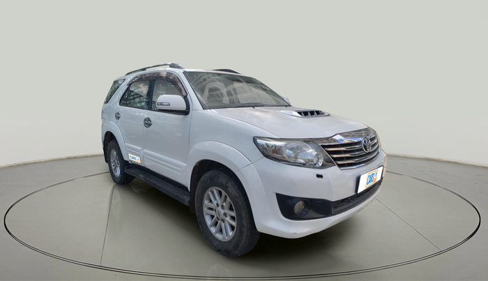 2012 Toyota Fortuner 3.0 4X4 MT, Diesel, Manual, 1,24,538 km, exterior