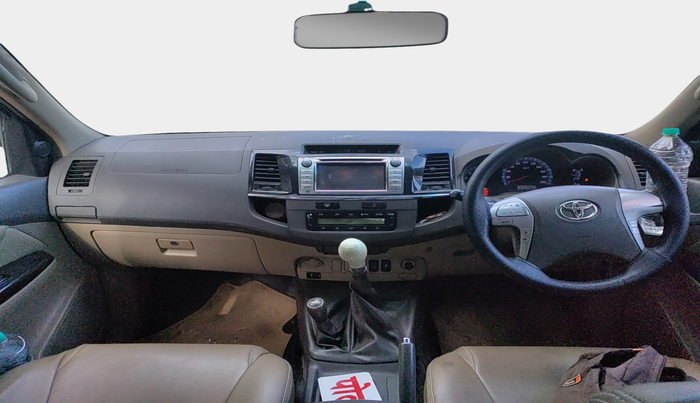 2012 Toyota Fortuner 3.0 4X4 MT, Diesel, Manual, 1,24,538 km, interior