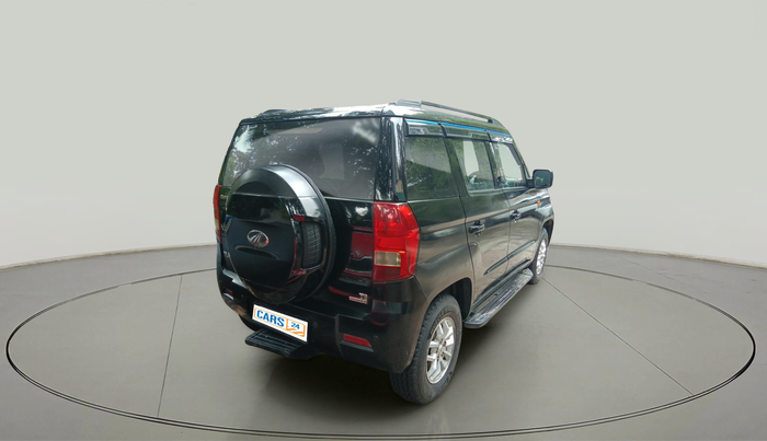 2016 Mahindra TUV300 T8 AMT, Diesel, Automatic, 1,16,609 km, exterior