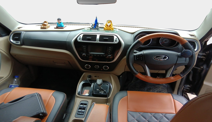 2016 Mahindra TUV300 T8 AMT, Diesel, Automatic, 1,16,609 km, interior