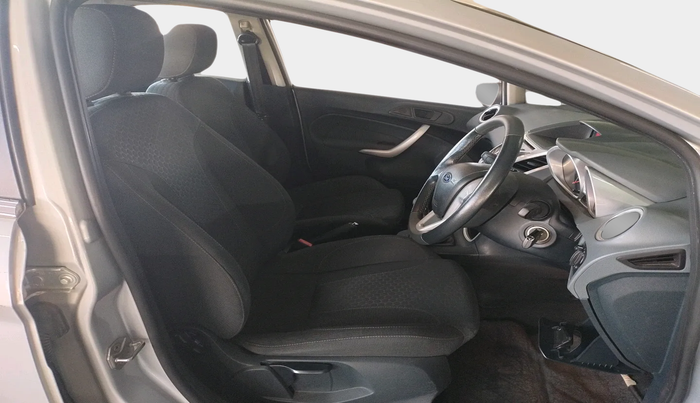 2011 Ford Fiesta TITANIUM PETROL, Petrol, Manual, 30,978 km, interior