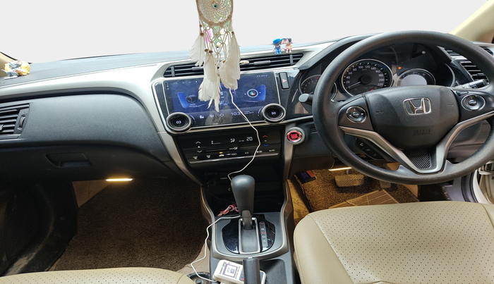 2017 Honda City 1.5L I-VTE V CVT, Petrol, Automatic, 48,000 km, interior