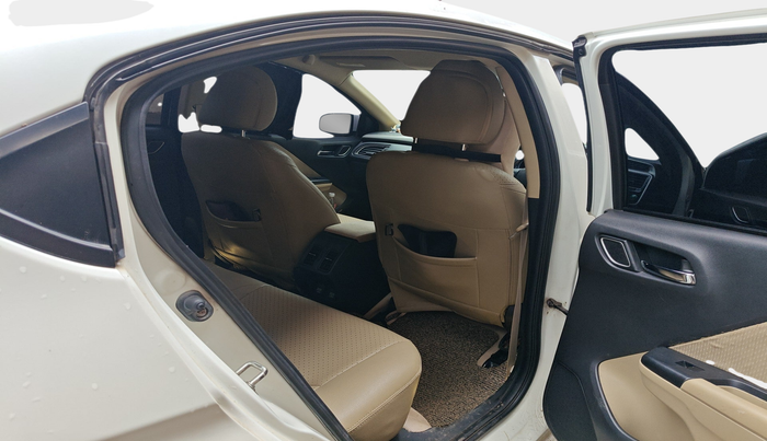 2017 Honda City 1.5L I-VTE V CVT, Petrol, Automatic, 48,000 km, interior
