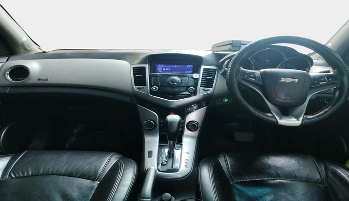 2011 Chevrolet Cruze LTZ AT, Diesel, Automatic, 1,18,219 km, interior