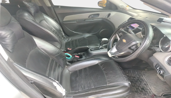 2011 Chevrolet Cruze LTZ AT, Diesel, Automatic, 1,18,219 km, interior