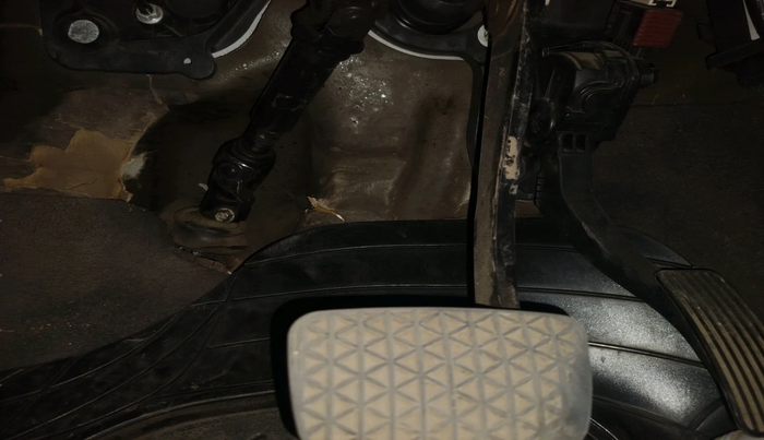 2011 Chevrolet Cruze LTZ AT, Diesel, Automatic, 1,18,219 km, interior