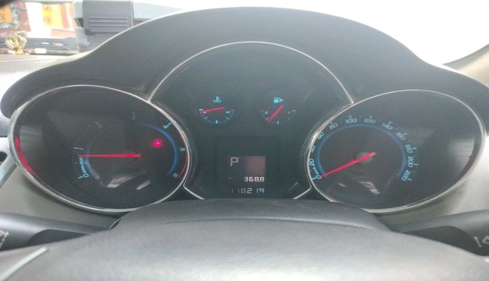 2011 Chevrolet Cruze LTZ AT, Diesel, Automatic, 1,18,219 km, interior