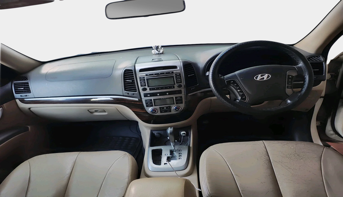 2012 Hyundai Santa Fe 4 WD AT, Diesel, Automatic, 1,04,076 km, interior