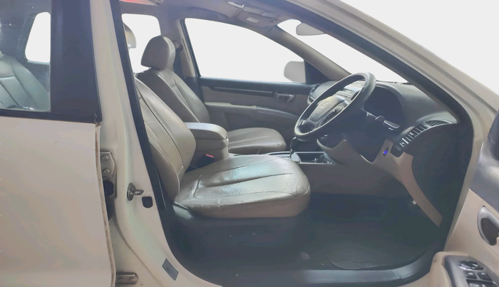 2012 Hyundai Santa Fe 4 WD AT, Diesel, Automatic, 1,04,076 km, interior