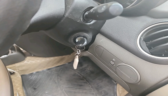 2014 Hyundai i10 MAGNA 1.1, Petrol, Manual, 28,893 km, interior