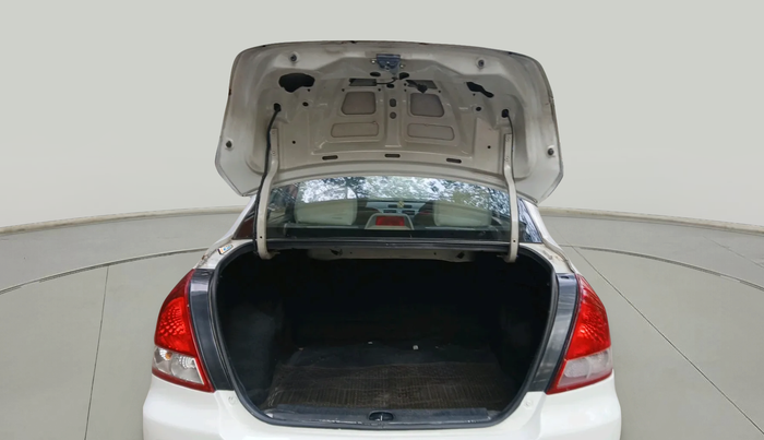 2014 Maruti Swift Dzire TOUR DIESEL, Diesel, Manual, 2,40,109 km, exterior