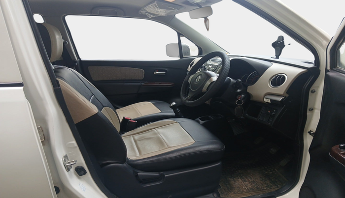 2016 Maruti Wagon R 1.0 VXI, Petrol, Manual, 12,596 km, interior