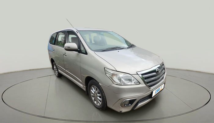 2014 Toyota Innova 2.5 VX 7 STR, Diesel, Manual, 1,78,292 km, exterior