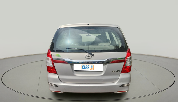 2014 Toyota Innova 2.5 VX 7 STR, Diesel, Manual, 1,78,292 km, exterior