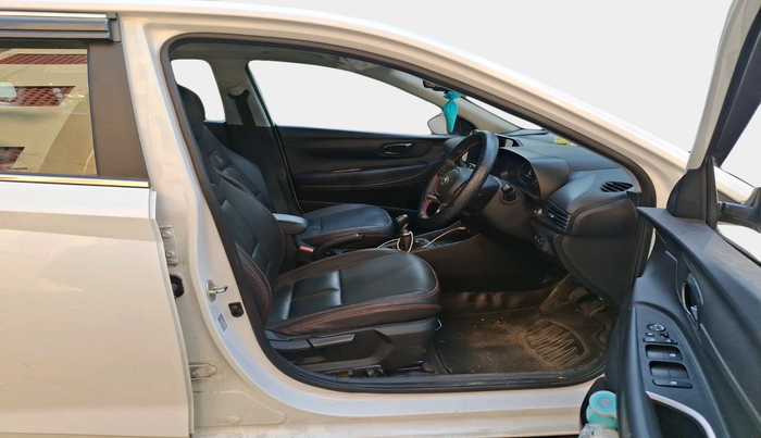 2022 Hyundai NEW I20 ASTA (O) 1.5 CRDI MT, Diesel, Manual, 31,046 km, interior