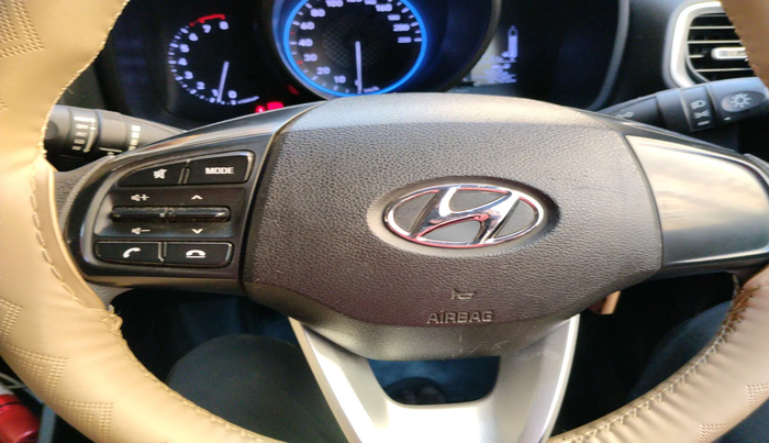 2021 Hyundai VENUE S 1.2, Petrol, Manual, 72,420 km, interior
