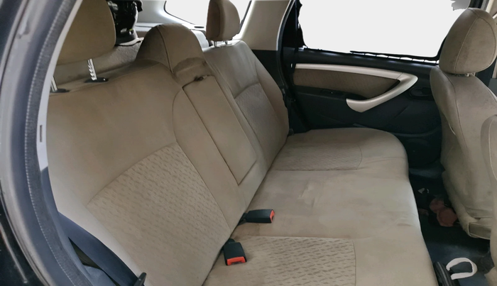 2014 Renault Duster RXL PETROL, Petrol, Manual, 70,779 km, interior