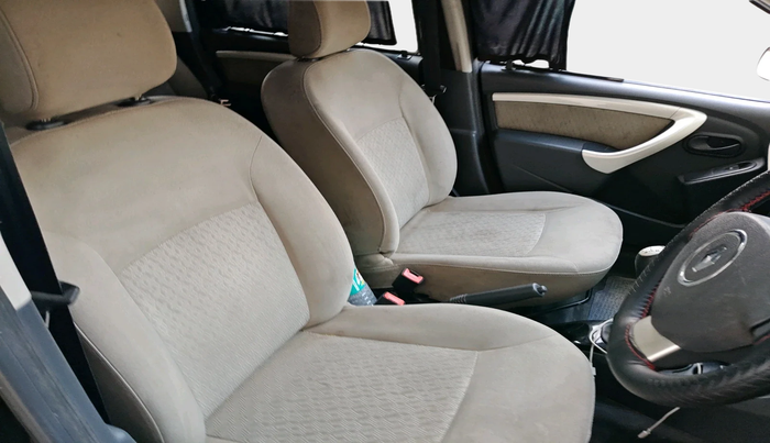 2014 Renault Duster RXL PETROL, Petrol, Manual, 70,779 km, interior