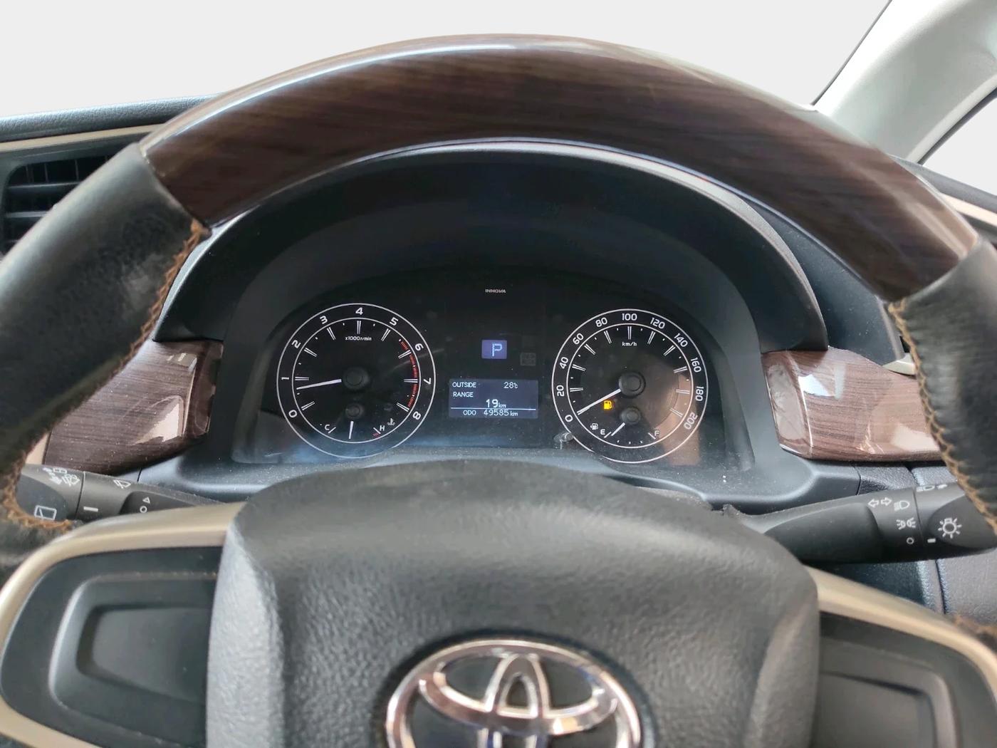 2017 Toyota Innova Crysta 2.7 GX AT 7 STR, Petrol, Automatic, 50,000 km, interior