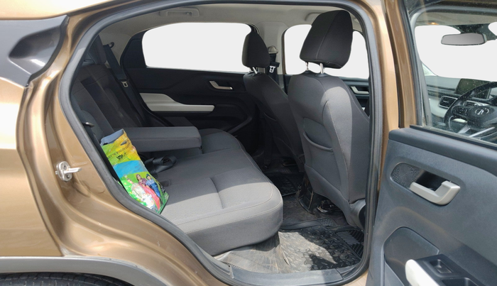 2023 Tata PUNCH CREATIVE  MT, Petrol, Manual, 42,071 km, interior