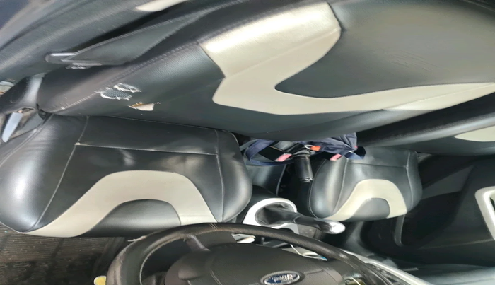 2012 Ford Figo TITANIUM 1.4 DIESEL, Diesel, Manual, 84,807 km, interior