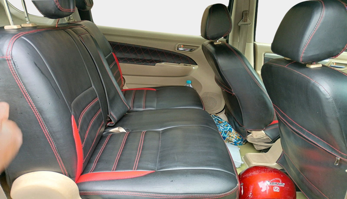 2015 Maruti Ertiga LXI CNG, Petrol, Manual, 1,20,006 km, interior