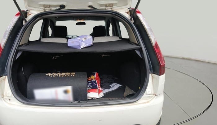 2010 Ford Figo ZXI 1.2 PETROL, Petrol, Manual, 82,659 km, exterior