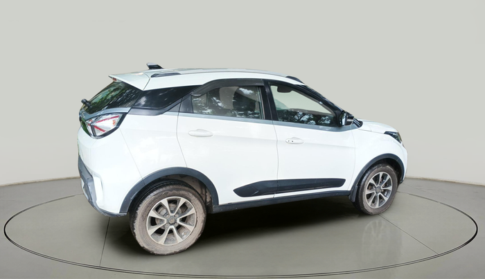 2020 Tata NEXON XZA PLUS DIESEL, Diesel, Automatic, 1,52,993 km, exterior