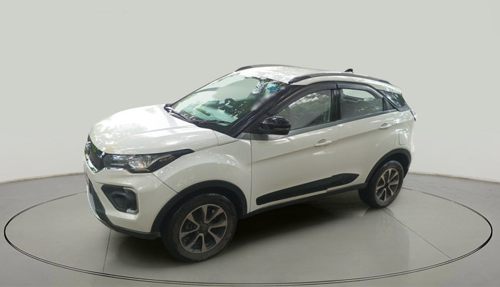 2020 Tata NEXON XZA PLUS DIESEL, Diesel, Automatic, 1,52,993 km, exterior