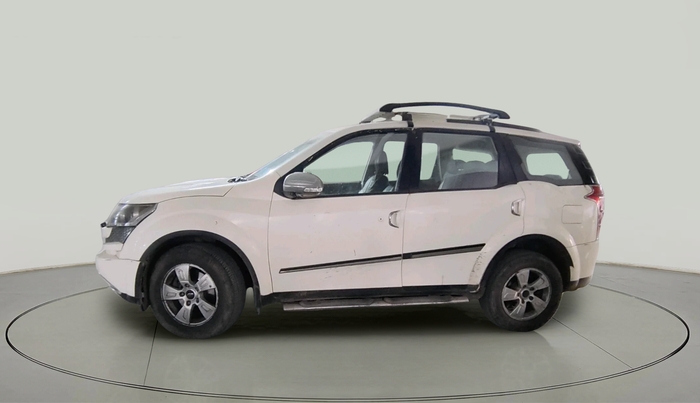 2014 Mahindra XUV500 W8, Diesel, Manual, 1,97,416 km, exterior