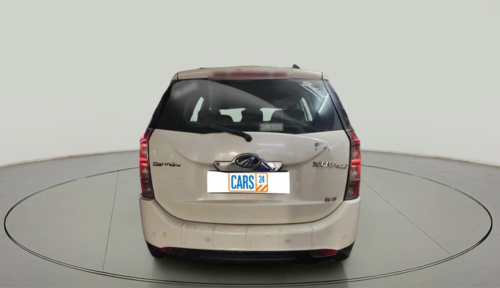2014 Mahindra XUV500 W8, Diesel, Manual, 1,97,416 km, exterior