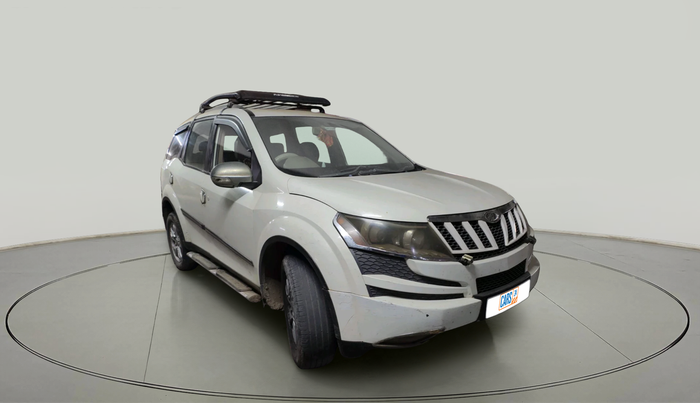 2014 Mahindra XUV500 W8, Diesel, Manual, 1,97,416 km, exterior