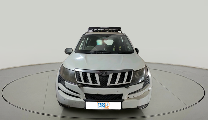 2014 Mahindra XUV500 W8, Diesel, Manual, 1,97,416 km, exterior